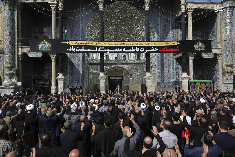 عکس/ دسته عزای خادمان حرم مطهر در روز شهادت حضرت معصومه(س)