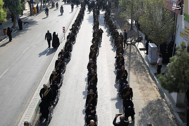 عکس/ دسته عزای خادمان حرم مطهر در روز شهادت حضرت معصومه(س)