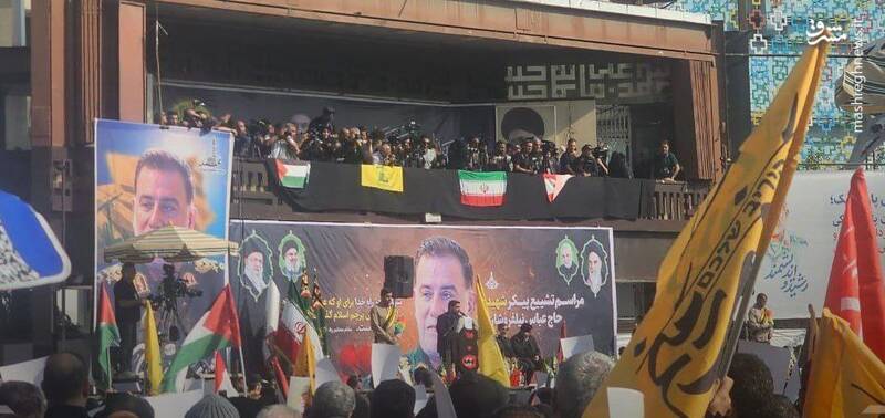 تشییع پیکر سردار نیلفروشان در تهران/ از حضور سردار قاآنی تا استقبال مردم از شهید القدس+ عکس و فیلم