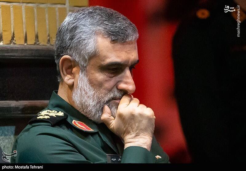 عکس/ وداعِ تهرانیها با شهید عباس نیلفروشان