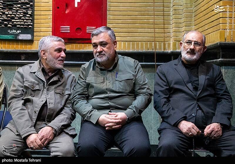 عکس/ وداعِ تهرانیها با شهید عباس نیلفروشان