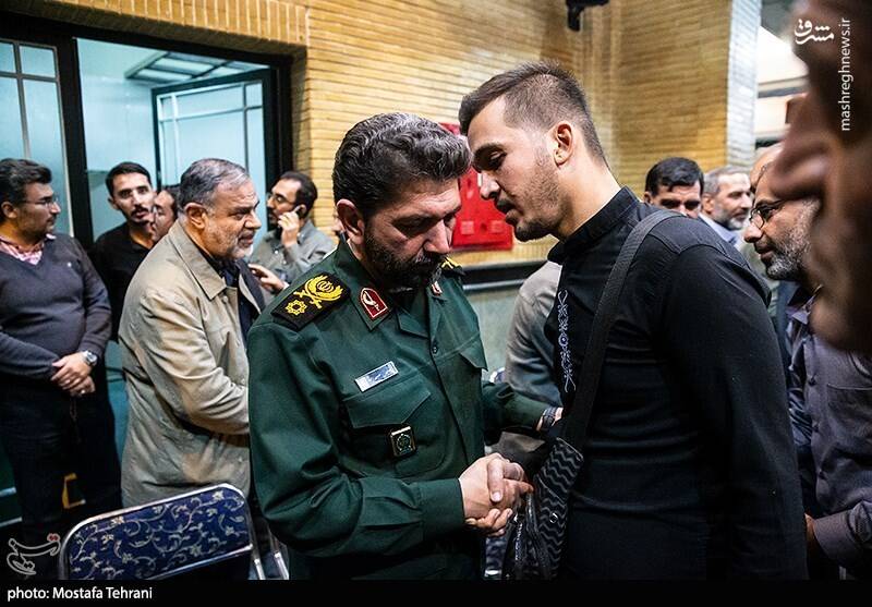 عکس/ وداعِ تهرانیها با شهید عباس نیلفروشان