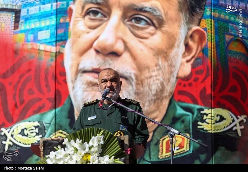 عکس/ مراسم تشییع شهید نیلفروشان در اصفهان