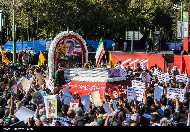 عکس/ مراسم تشییع شهید نیلفروشان در اصفهان