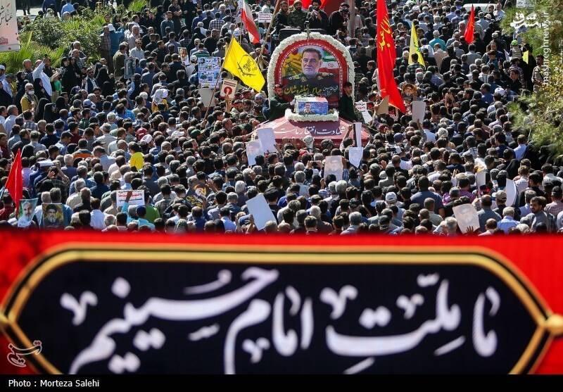 عکس/ مراسم تشییع شهید نیلفروشان در اصفهان