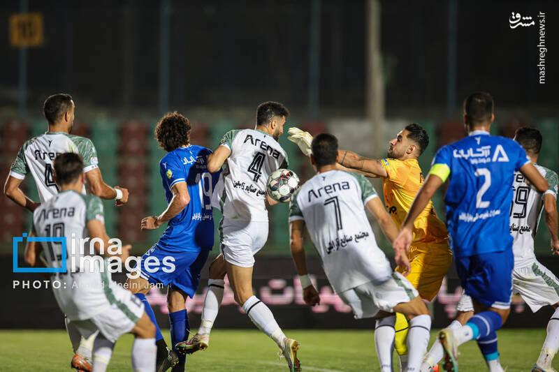 تصاویر دیدار استقلال و ذوب آهن