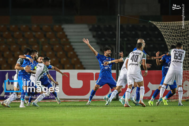 تصاویر دیدار استقلال و ذوب آهن