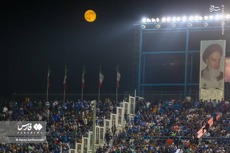 تصاویر دیدار استقلال و ذوب آهن