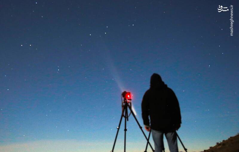 عکس/ "ستاره دنباله دار قرن" ۲ دنباله دارد!