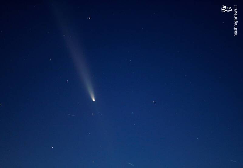 عکس/ "ستاره دنباله دار قرن" ۲ دنباله دارد!