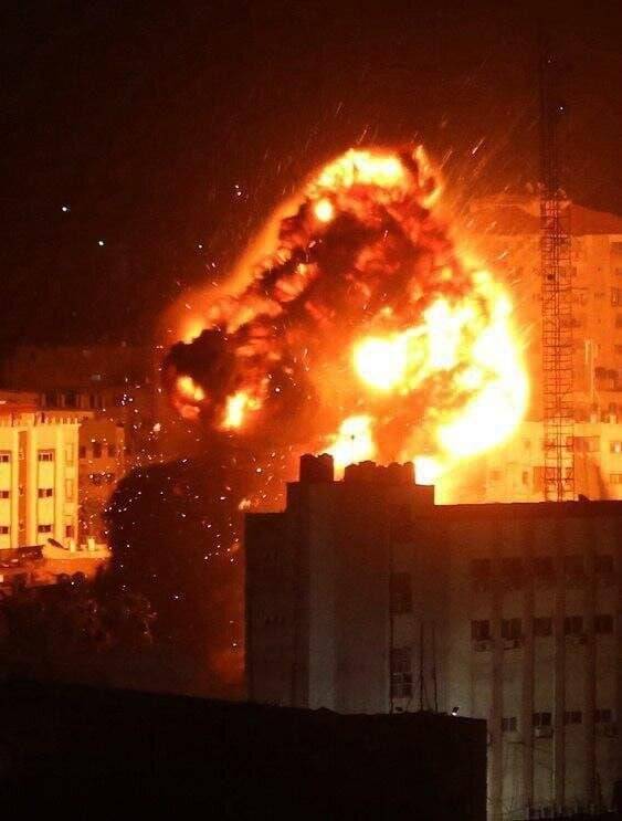 نیروهای مقاومت یک فرمانده لشکر ارتش اسرائیل را به هلاکت رساندند/ کمین مرگبار مقاومت فلسطین برای نظامیان متجاوز صهیونیست/ پهپادهای حزب الله خواب را از چشمان صهیونیستها ربود/ هشت نوبت بمباران بیروت فقط در دو ساعت + عکس و فیلم