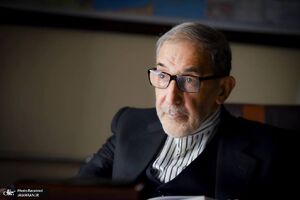 دشمن را پشیمان میکنیم و خودمان از آتش دور خواهیم بود/ یک تقدیر ویژه از قالیباف