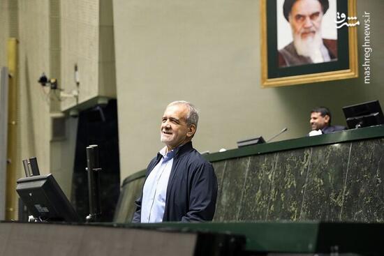 ۲ کلمه حرف حساب برای حمایت از پزشکیان/ مردم بهبود وضع اقتصاد و معیشت میخواهند