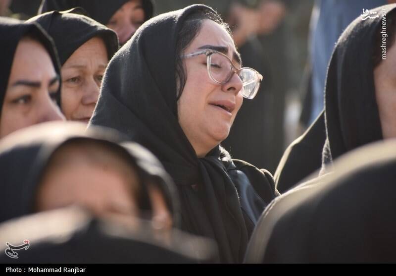 عکس/ وداع مردم گیلان با ۲ شهید امنیت