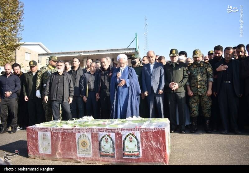 عکس/ وداع مردم گیلان با ۲ شهید امنیت