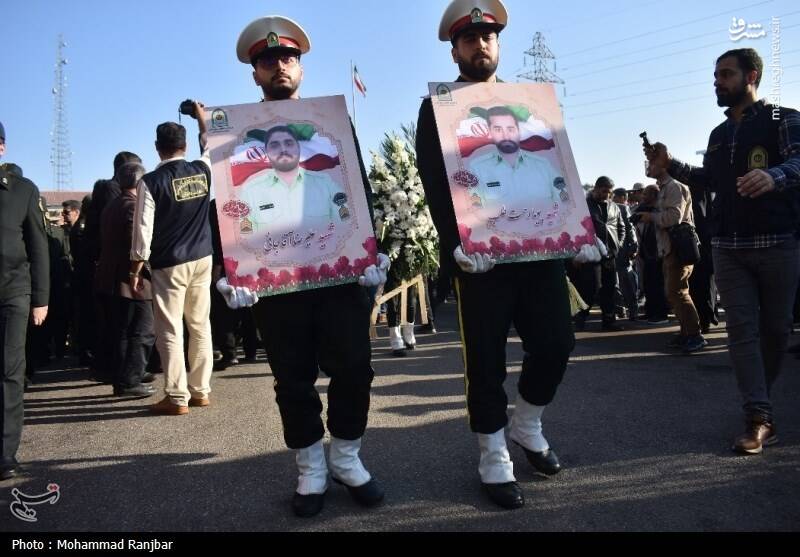 عکس/ وداع مردم گیلان با ۲ شهید امنیت