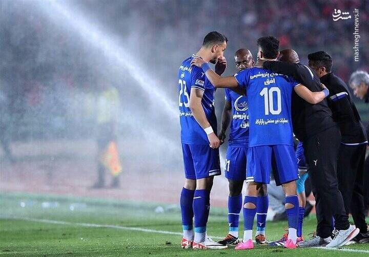 پرسپولیس با این امکانات به الغرافه هم میبازد/ تاج باید از کل کشور عذرخواهی کند