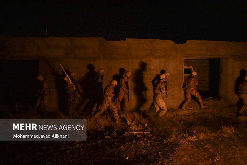 تمرینات تاکتیکال یگان ویژه فاتحین