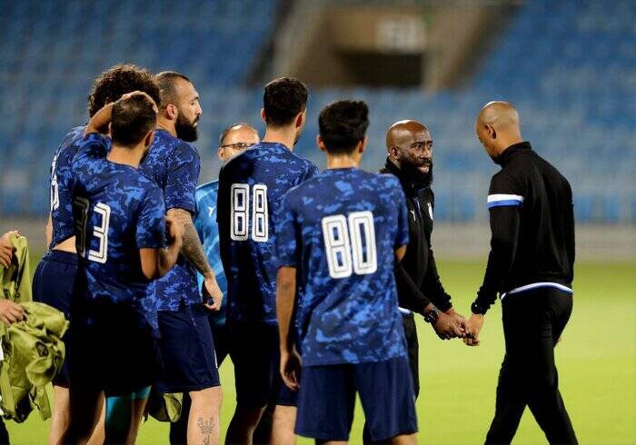 نوازی: مشکل باشگاه مدیریت نیست / صبور باشید، استقلال اوج میگیرد