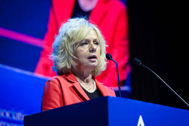 لاپید: نتانیاهو بهدنبال کودتا در اسرائیل است