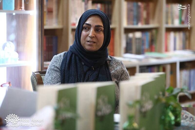 وقت نوشتن کتاب، عطر شهید را حس میکردم!