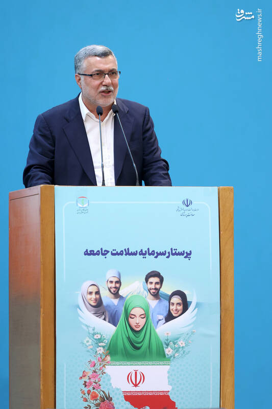 عکس/ حضور پزشکیان در مراسم گرامیداشت مقام پرستار