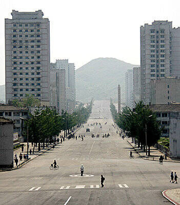 روایت نصرتی از سفر تیم ملی به پیونگیانگ در سال ۸۴: از هواپیمای ملخی تا بازگشت به گذشتهها