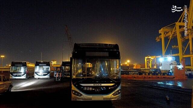 اتوبوسهای چینی در راه تهران +عکس