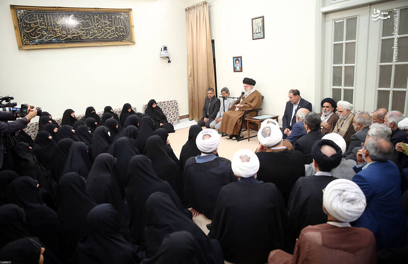 عکس/ دیدار اعضای "جامعة الزهراء" با رهبر انقلاب