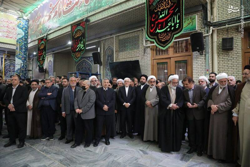 حضور عارف در مراسم وداع با پیکر حجتالاسلام شوشتری+ عکس