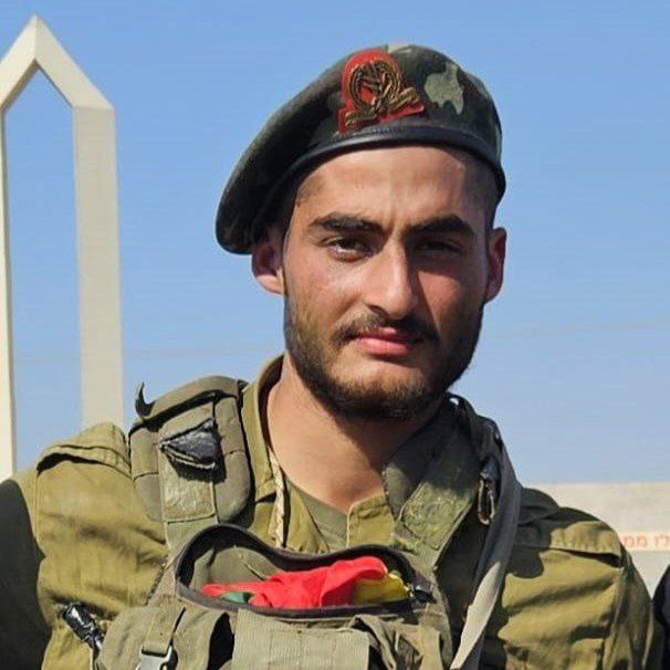 آخرین تحولات میدانی جبهه غزه و جنوب لبنان/ محل اسکان نظامیان صهیونیست هدف حمله قرار گرفت/ حمله موشکی حزبالله به نهاریا با ۳ زخمی/ موافقت کابینه رژیم صهیونیستی با توافق آتشبس در لبنان +عکس و فیلم