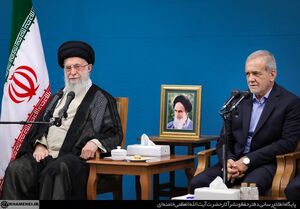 آنچه باید درباره حمایت رهبری از پزشکیان دانست / سپاه حرف آخر را زد؛ هم امنیت، هم سازندگی 4