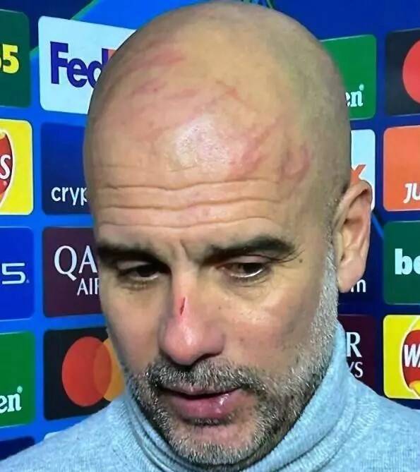 پپ گواردیولا , تیم فوتبال منچسترسیتی انگلیس ,