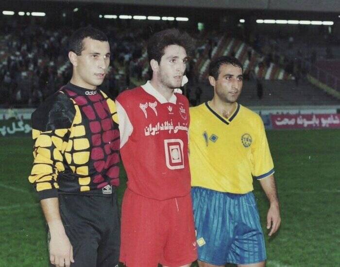 استپانیان: بیرانوند، یک دستِ عابدزاده هم نمیشود/ یوفا نگذاشت برای تیم ملی ایران بازی کنم