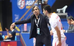 وحید شمسایی نامزد بهترین مربی جهان در سال 2024 شد