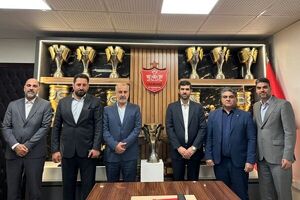 رونمایی از یک شرکت اقتصادی در باشگاه پرسپولیس و ابهام در مورد شرایط فعالیت