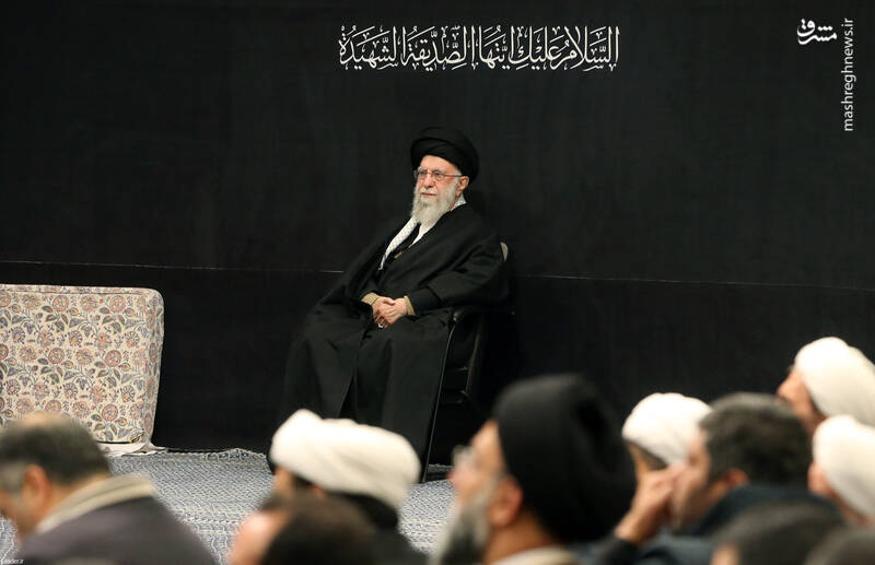 عکس/ اولین شب مراسم عزاداری حضرت زهرا (س) با حضور رهبر انقلاب
