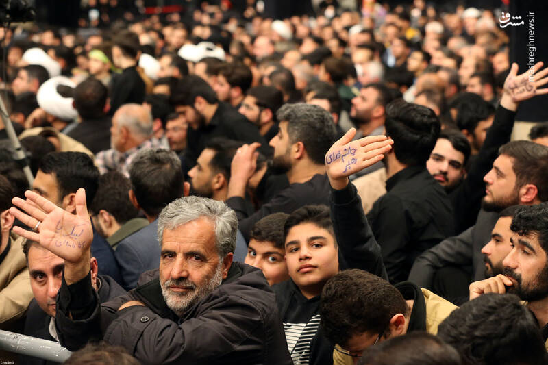 عکس/ اولین شب مراسم عزاداری حضرت زهرا (س) با حضور رهبر انقلاب