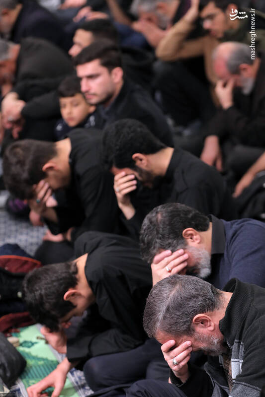 عکس/ اولین شب مراسم عزاداری حضرت زهرا (س) با حضور رهبر انقلاب