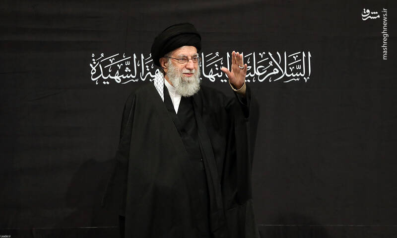 عکس/ اولین شب مراسم عزاداری حضرت زهرا (س) با حضور رهبر انقلاب