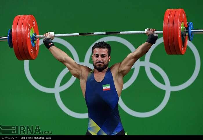 برای کیانوش؛ قهرمانانه حاشیهها را جمع کن