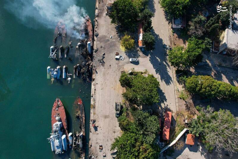 راز حمله بزرگ صهیونیستها به بندر لاذقیه چه بود؟ / قطع دسترسی سوریه به آسمان و دریا پس از حملات سنگین اسرائیل +فیلم و تصاویر