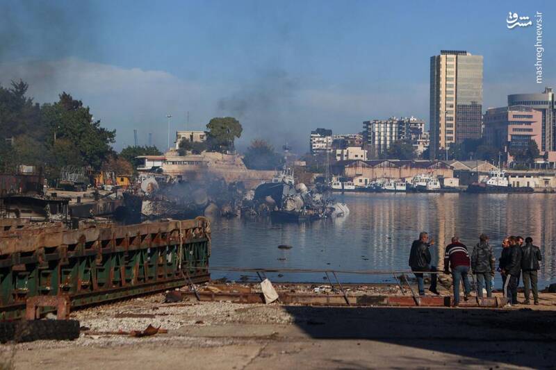 راز حمله بزرگ صهیونیستها به بندر لاذقیه چه بود؟ / قطع دسترسی سوریه به آسمان و دریا پس از حملات سنگین اسرائیل +فیلم و تصاویر