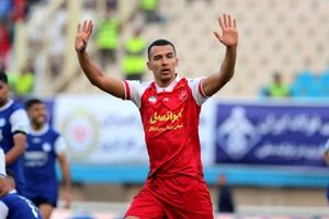 خداحافظی مهاجم سابق پرسپولیس از فوتبال