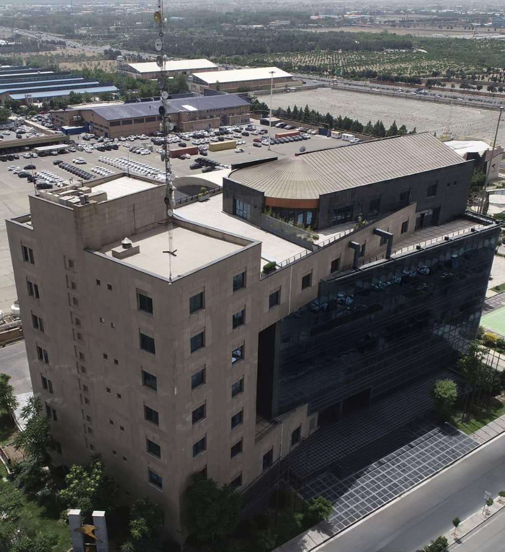 بابت تاخیر در تحویل خودرو ایکس 5 صمیمانه عذرخواهی میکنیم