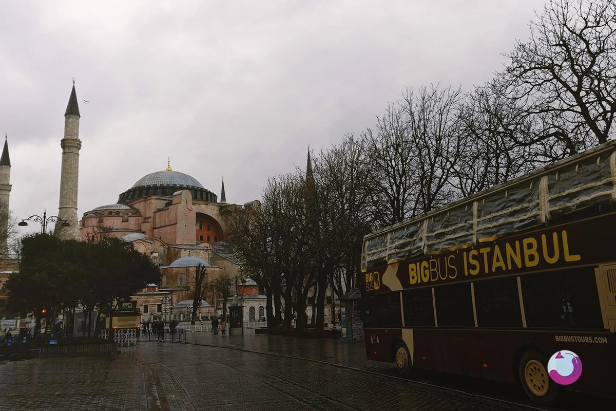 تور هوایی استانبول | نکاتی که تجربه سفرتان را متحول میکند