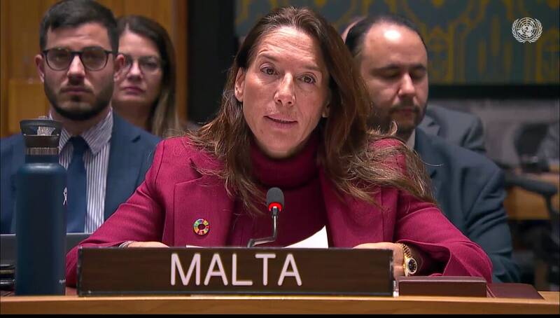 درخواست گوترش از آمریکا و اعضای برجام/انگلیس: به مذاکرات با ایران ادامه خواهیم داد/چین: مکانیسم ماشه ابزار باجگیری چند کشور نیست/ ایروانی: سوء استفاده از مکانیسم ماشه با پاسخ قاطع ایران مواجه خواهد شد