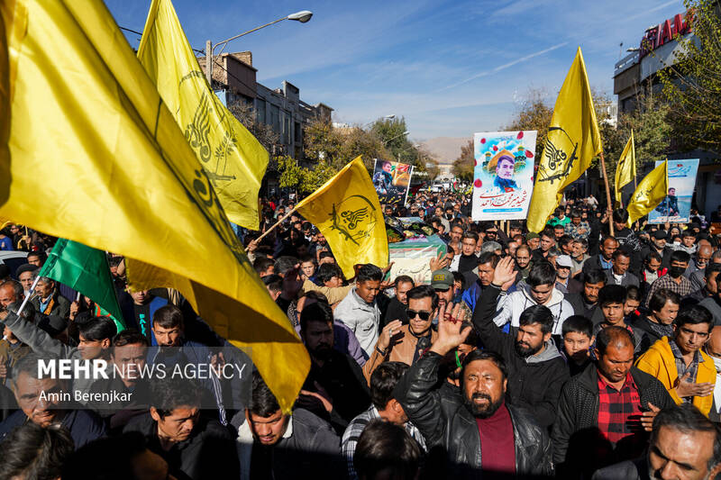 تشییع و خاکسپاری پیکر شهید مدافع حرم تیپ فاطمیون، شهید «میرمحمد احمدی» در شیراز