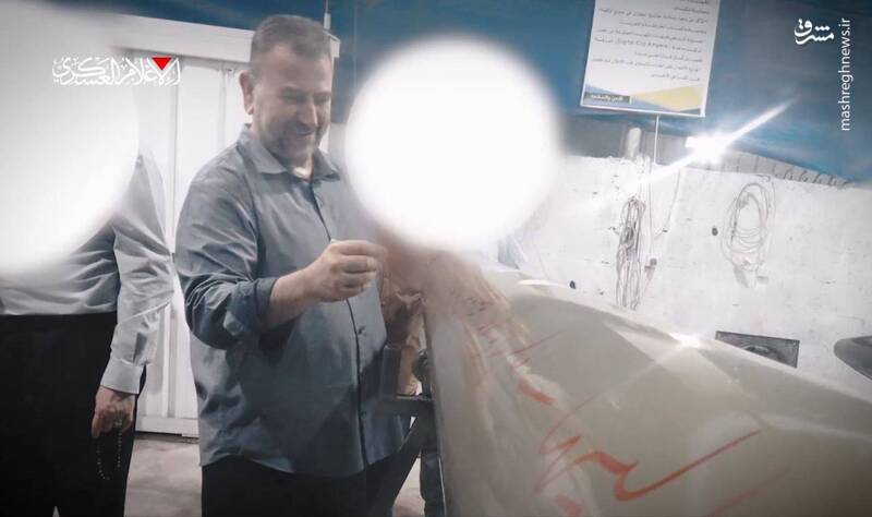 تصاویری از فرماندهان شهید حماس در کارگاههای ساخت موشک