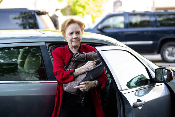 قانونگذار آمریکایی در آسایشگاه پیدا شد!